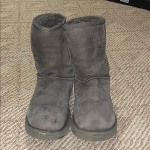 Grey ugg boots